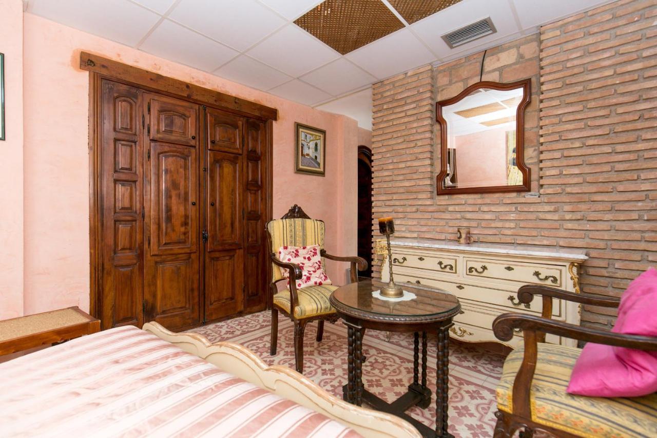 Charming Andalusian House - Free Parking Villa Гранада Екстериор снимка